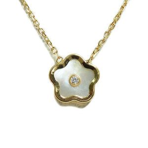 BecKids 14k Yellow Gold Mother of Pearl Flower Necklace - Presidential Brand (R)